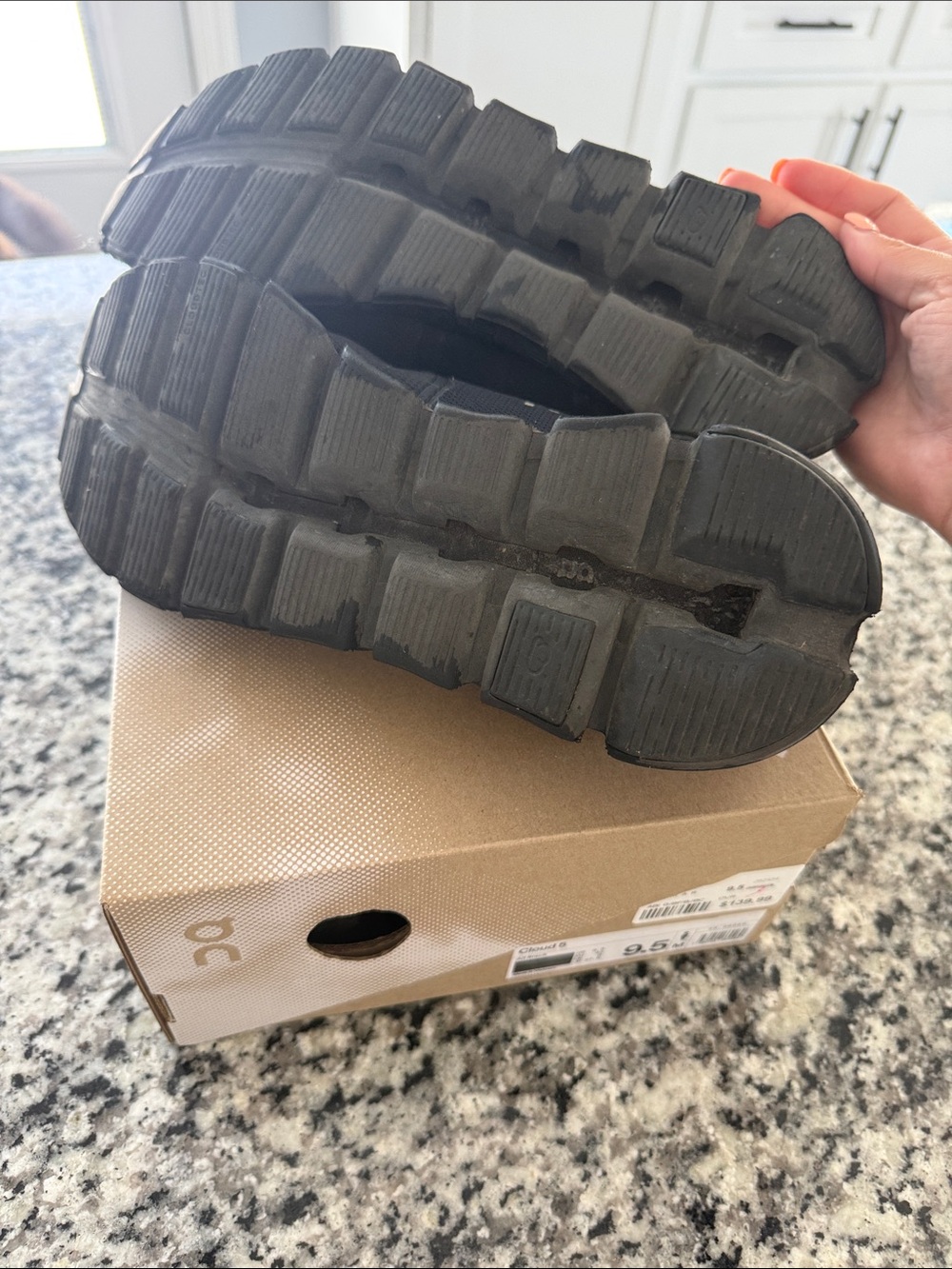 OnCloud Shoes - Picture 5 of 6
